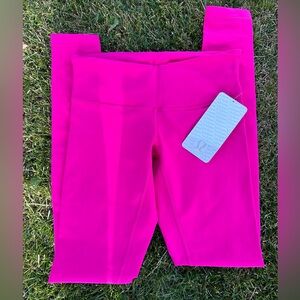 NEW Lululemon Size 6 Wunder Under Pant